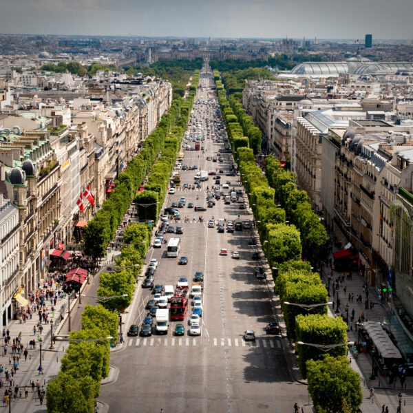 Paris, Avenue des Champs-Élysées